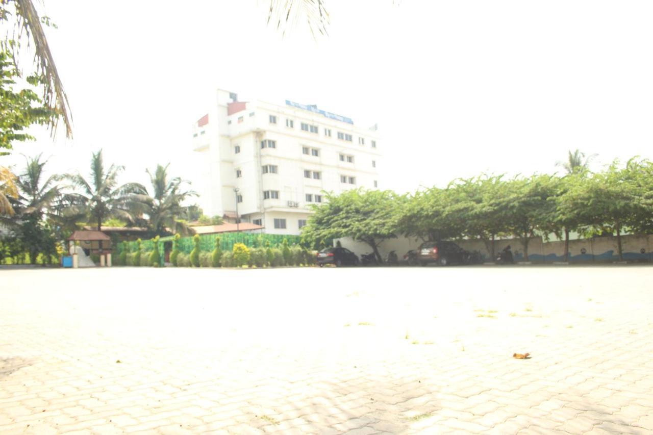Hotel Stay By The Way ไมซอร์ ภายนอก รูปภาพ