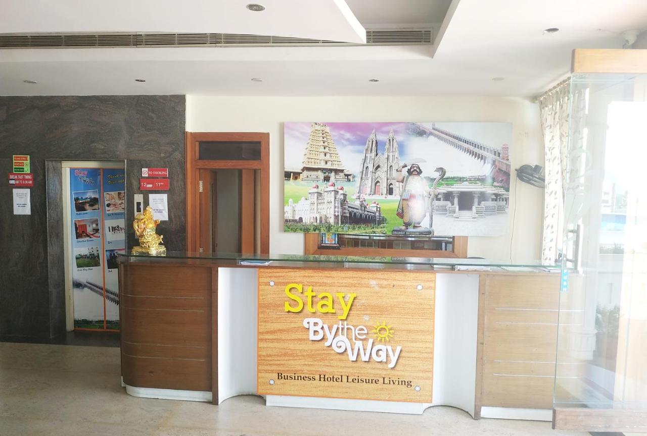 Hotel Stay By The Way ไมซอร์ ภายนอก รูปภาพ